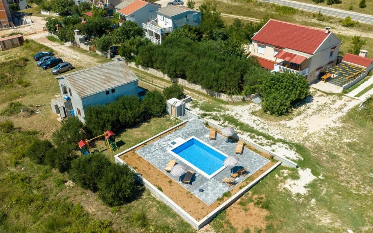 Family Friendly Apartments With A Swimming Pool Rtina - Stosici, Zadar - 21450 ภายนอก รูปภาพ